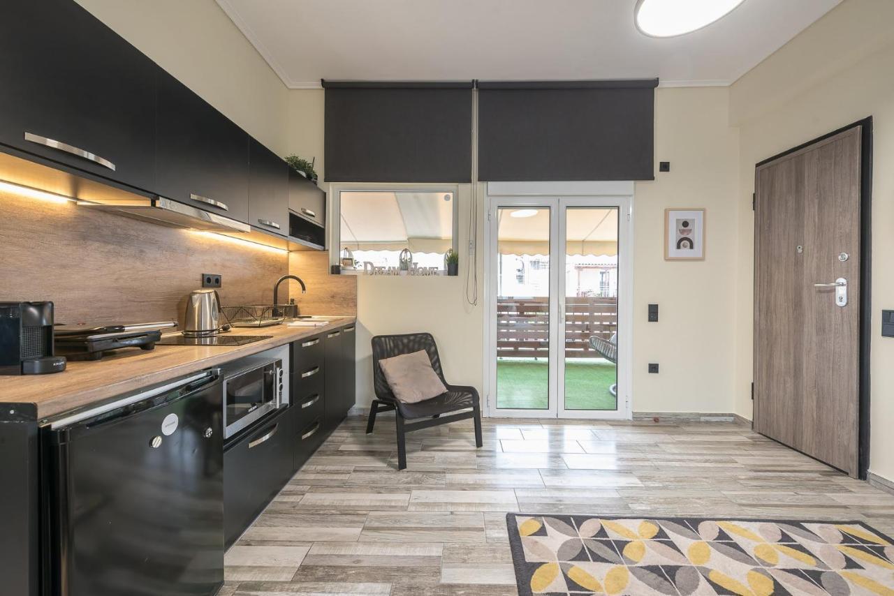 Apartamento Petralona Stylish Penthouse Atenas Exterior foto