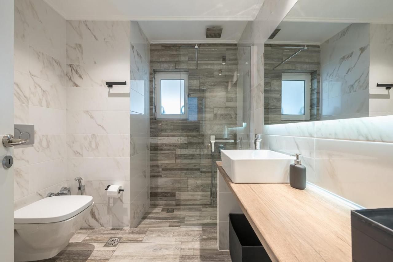 Apartamento Petralona Stylish Penthouse Atenas Exterior foto