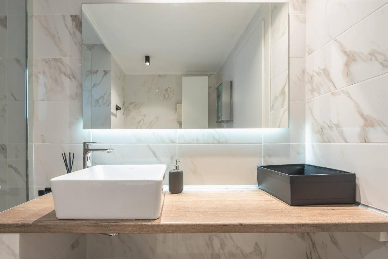 Apartamento Petralona Stylish Penthouse Atenas Exterior foto