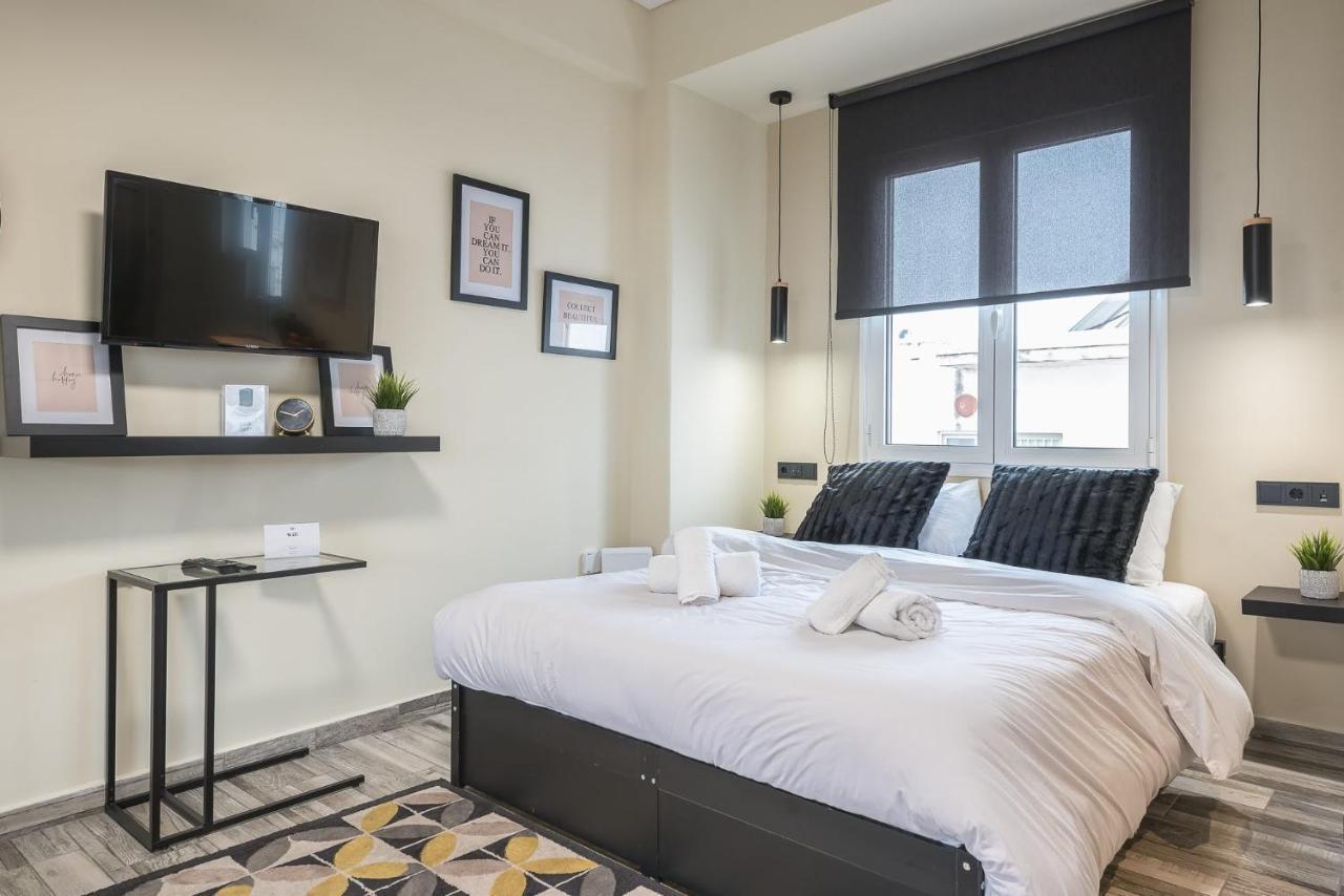 Apartamento Petralona Stylish Penthouse Atenas Exterior foto