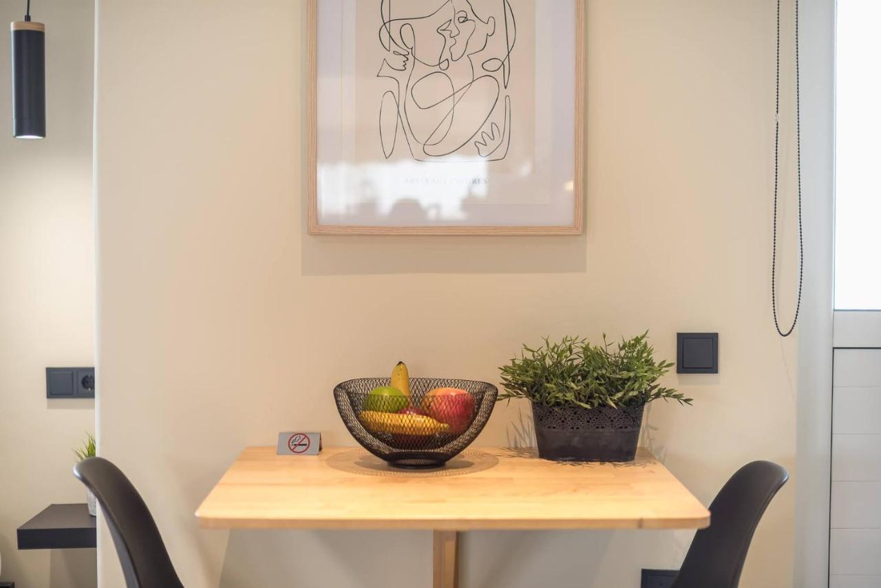 Apartamento Petralona Stylish Penthouse Atenas Exterior foto